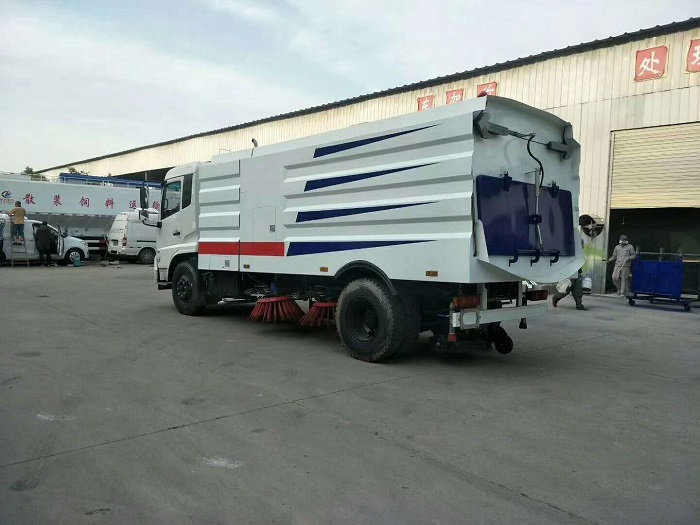 東風天錦掃路車 東風天錦掃路車圖片