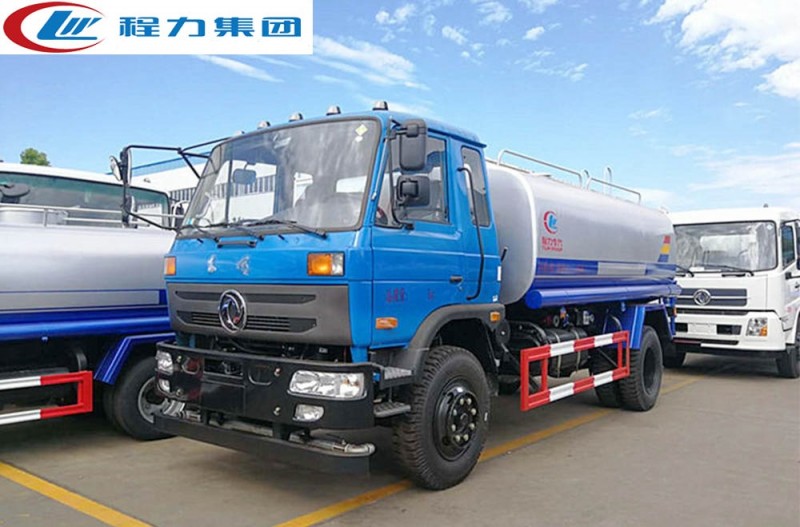 東風(fēng)老款12-15方灑水車