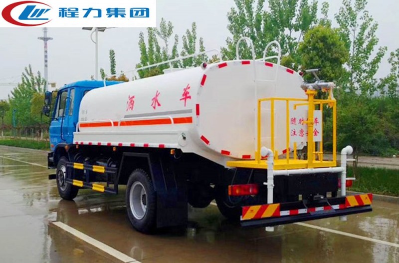 東風(fēng)老款12-15方灑水車