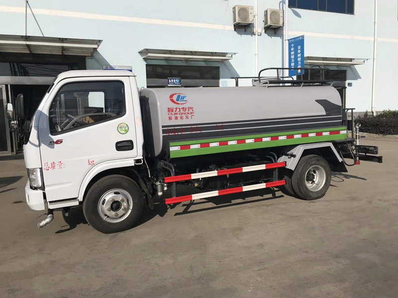 東風(fēng)小多利卡灑水車(chē)(國(guó)五5方) 東風(fēng)小多利卡灑水車(chē)(國(guó)五5方)圖片