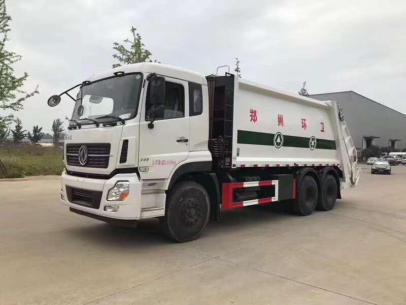 東風(fēng)天龍18方壓縮式垃圾車