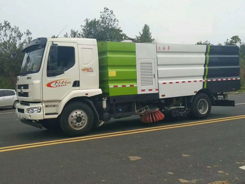 東風柳汽12方洗掃車