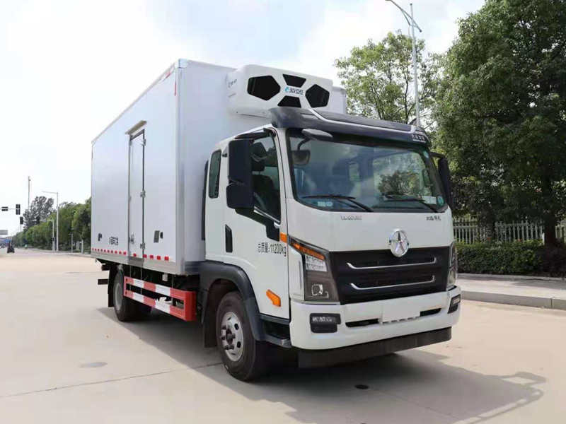 成都大運(yùn)冷藏車(chē)（5.1米）